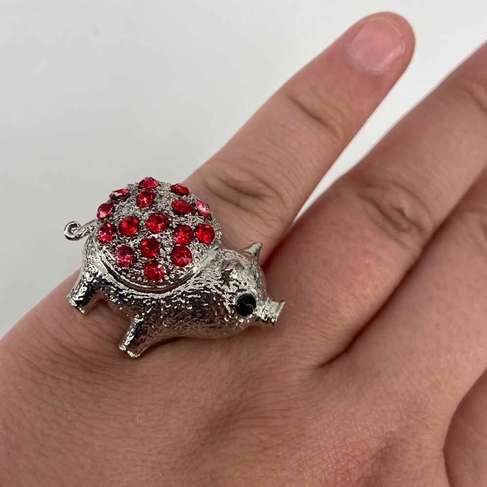 Costume jewelry pig gemstone ring Adjustable size